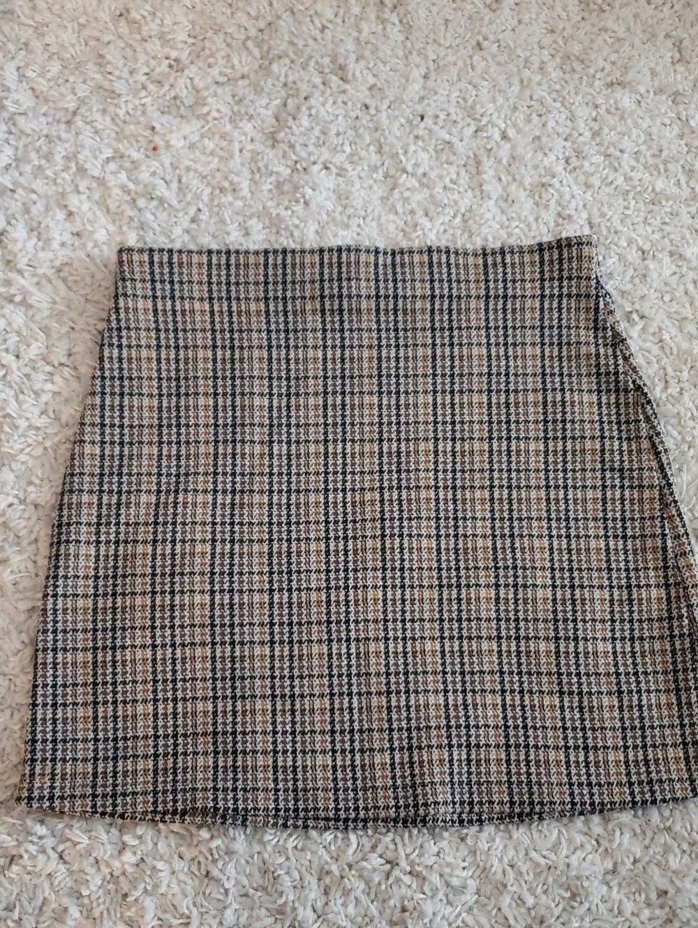 Suzy Shier Beige and Black Plaid Mini Skirt - Neutral Check